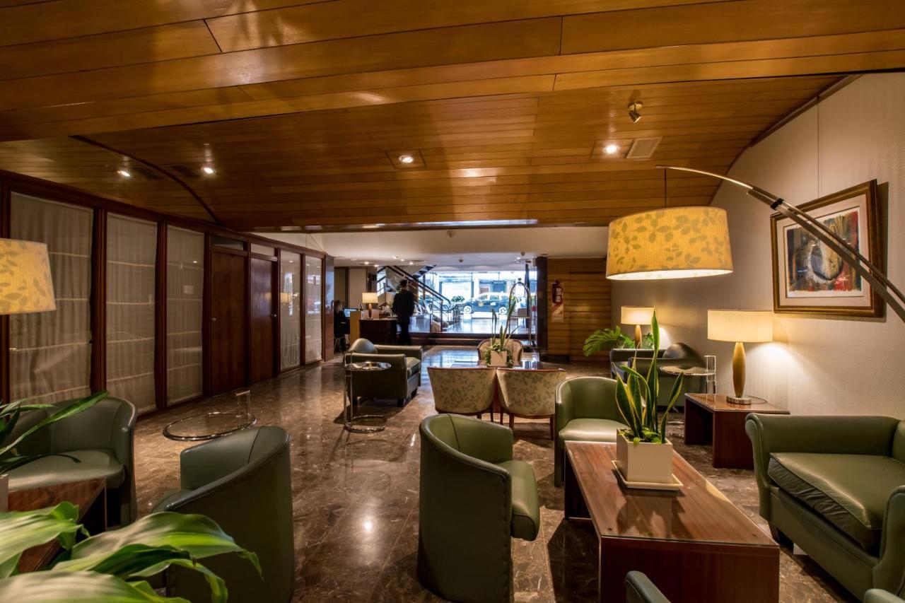Hotel Solans Carlton 4*