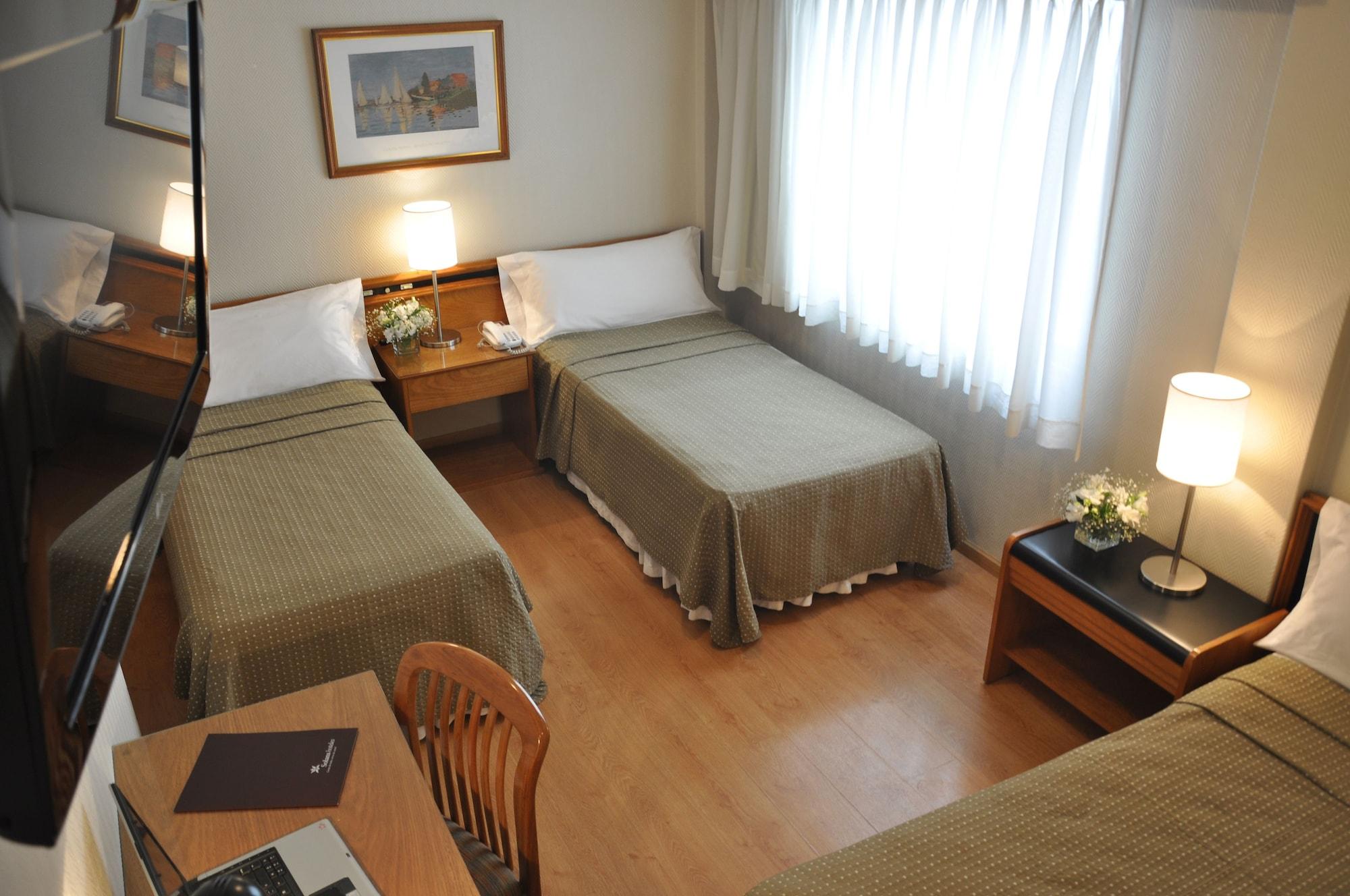 Solans Carlton 4*