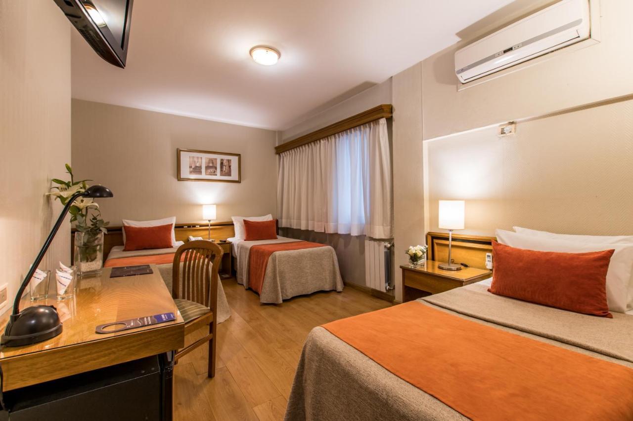 Solans Carlton 4*